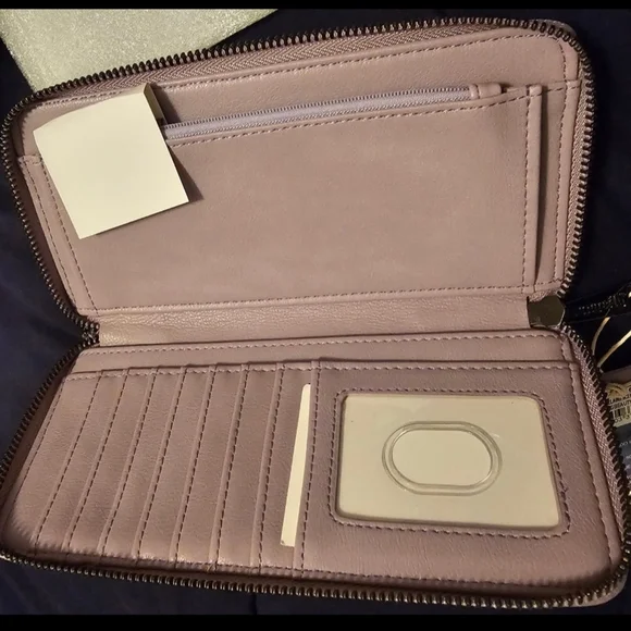 NWT Loungefly Disney Villain Scenes Maleficent Zip Around Wallet - Picture 3 of 8